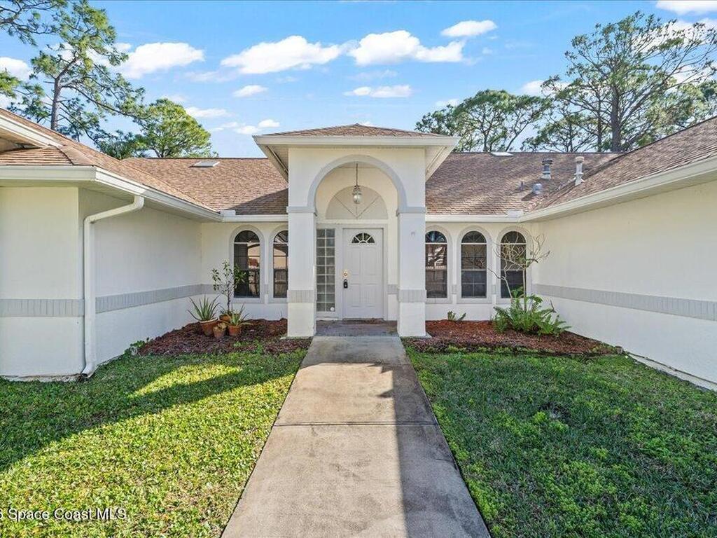 3055 Kershaw Court, Melbourne, FL 32934