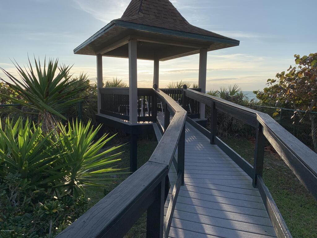 290 Galaxy Lane, Melbourne Beach, FL 32951