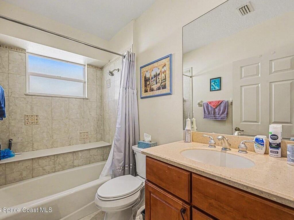 811 Glen Abbey Way, Melbourne, FL 32940