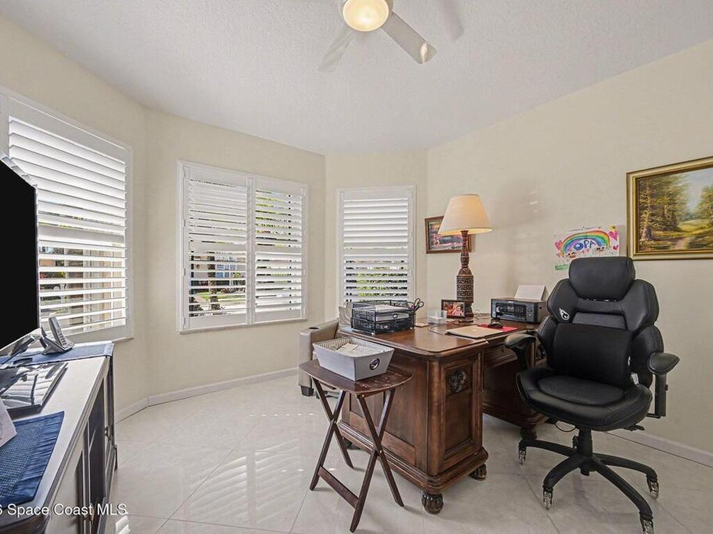811 Glen Abbey Way, Melbourne, FL 32940