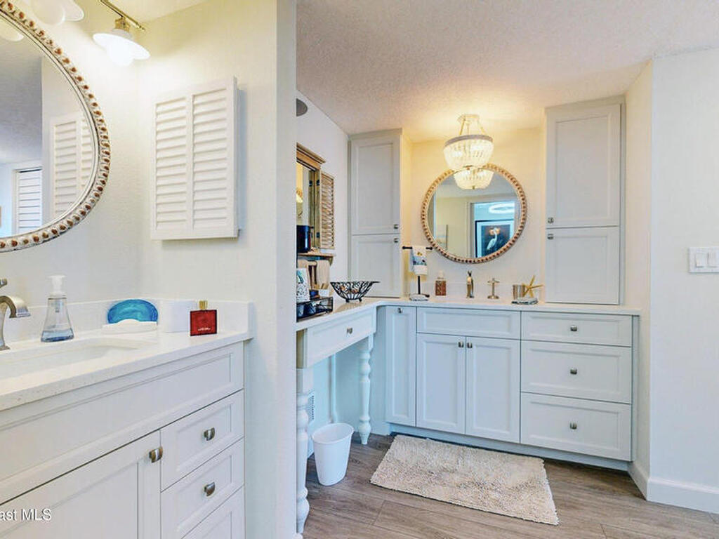 2815 S Atlantic Avenue, Cocoa Beach, FL 32931