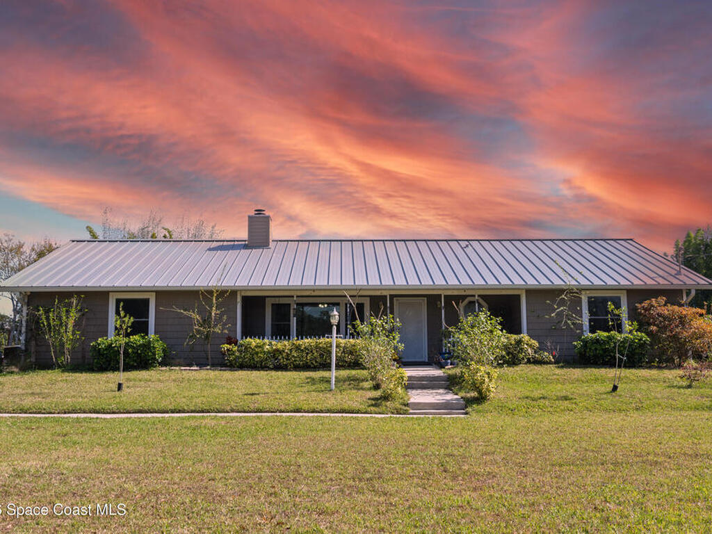1985 Flashy Lane, Malabar, FL 32950
