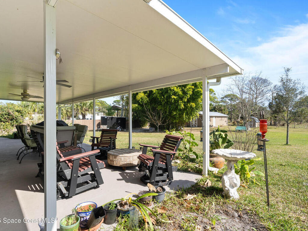 1985 Flashy Lane, Malabar, FL 32950