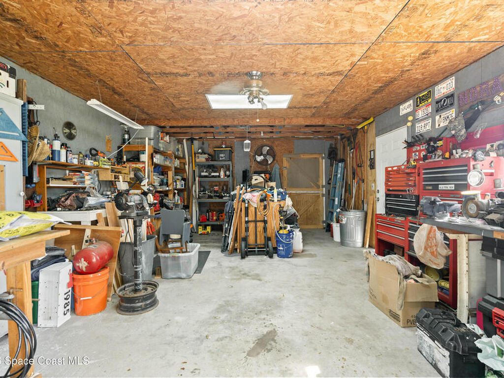 1985 Flashy Lane, Malabar, FL 32950