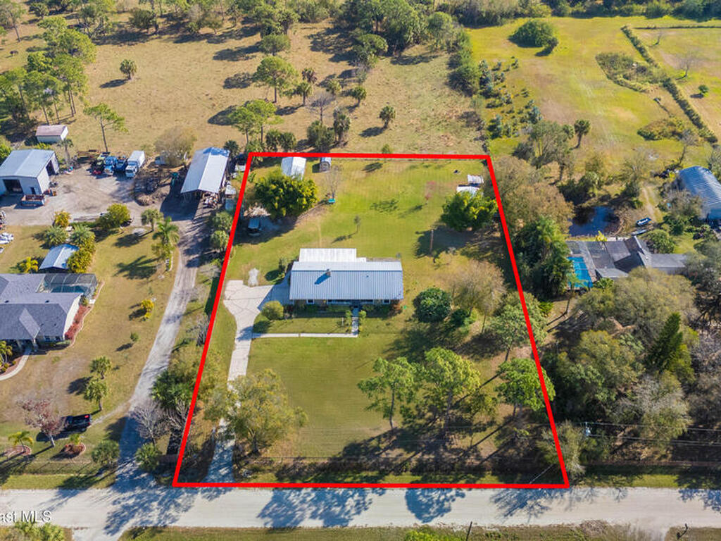 1985 Flashy Lane, Malabar, FL 32950