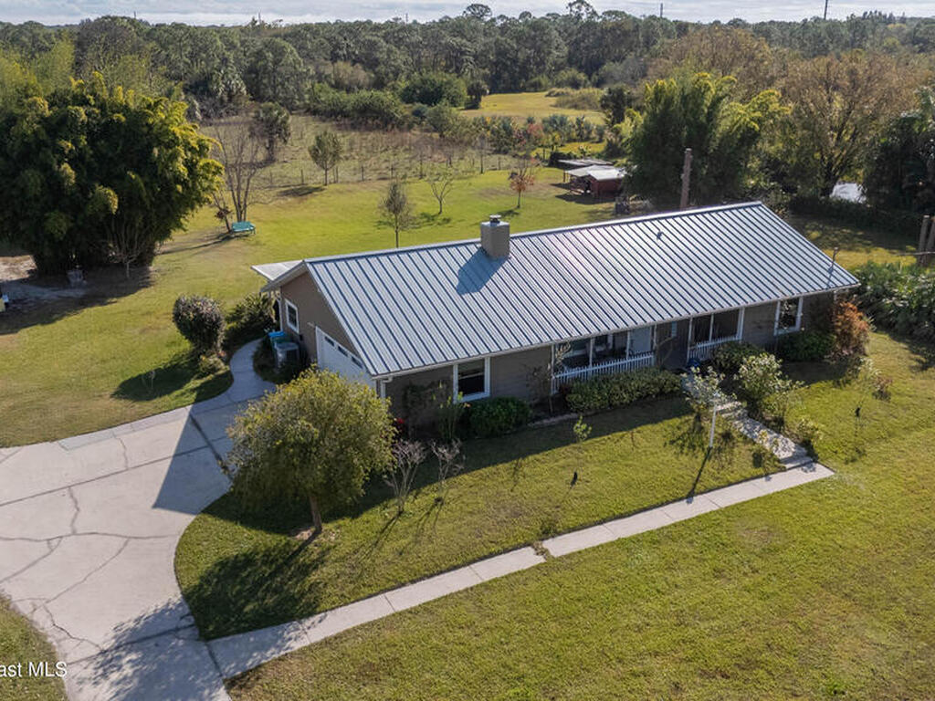 1985 Flashy Lane, Malabar, FL 32950