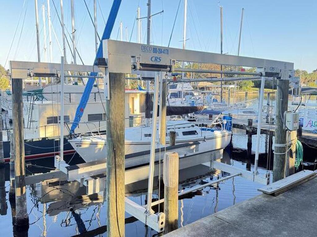 911 N Harbor City Boulevard, Melbourne, FL 32935