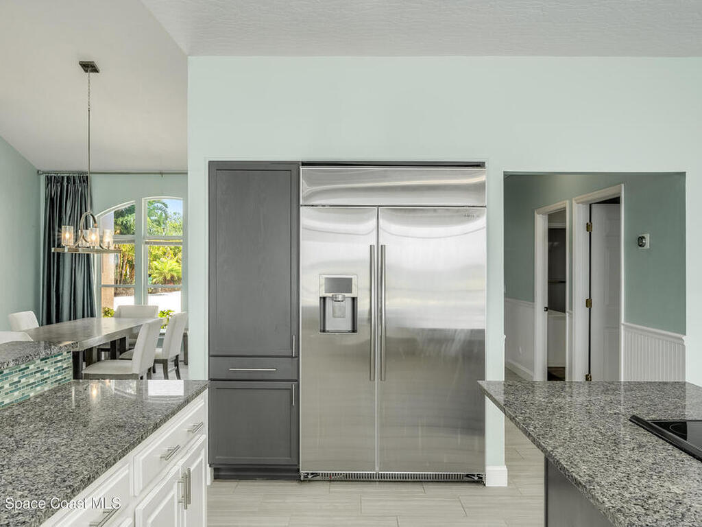 4070 S Tropical Trail, Merritt Island, FL 32952