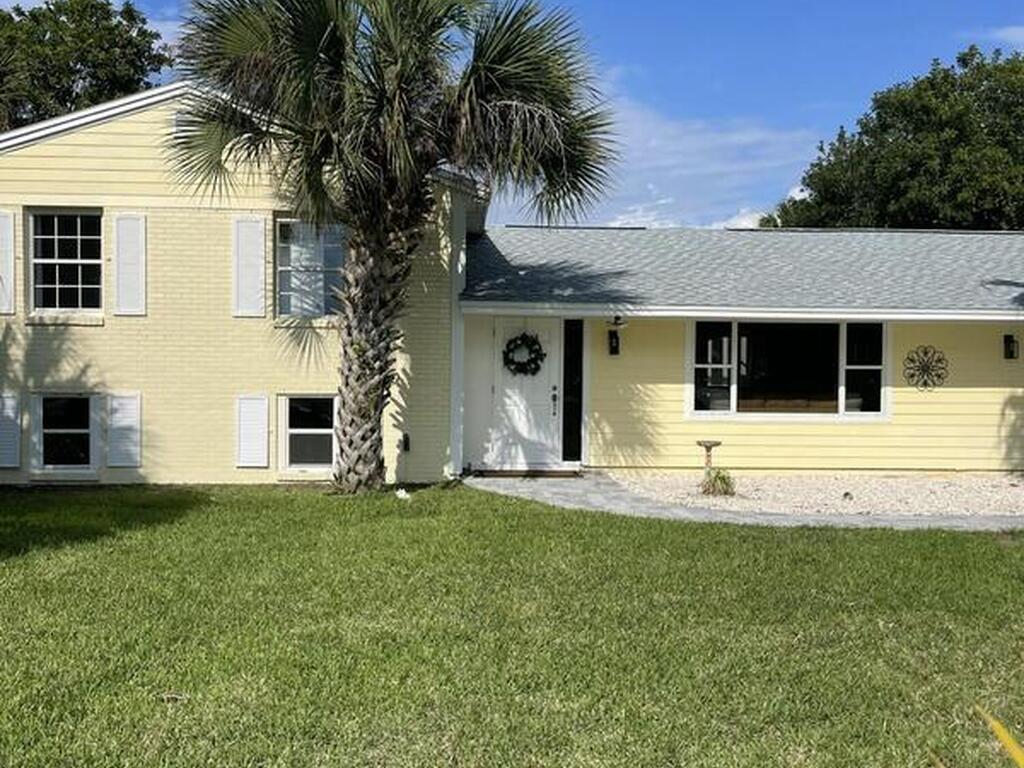 2007 Oak Street, Melbourne Beach, FL 32951