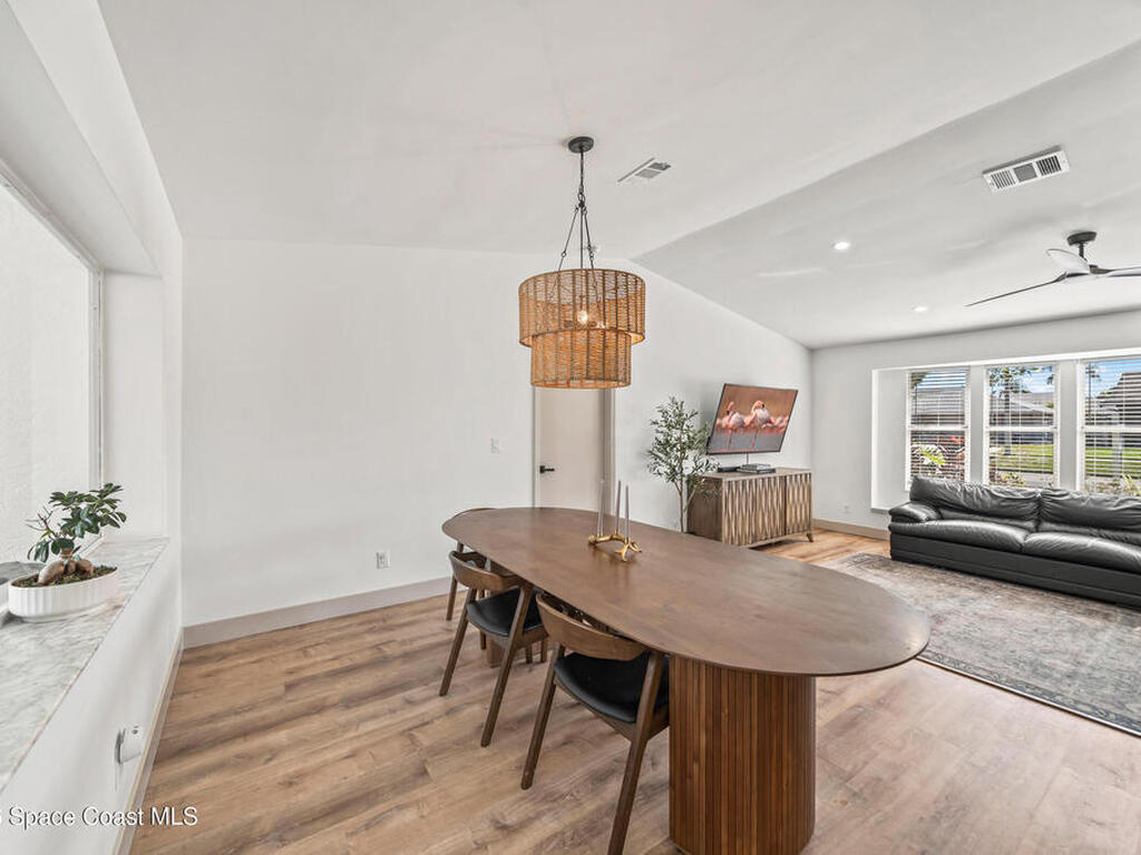 2054 Bottlebrush Drive, Melbourne, FL 32935