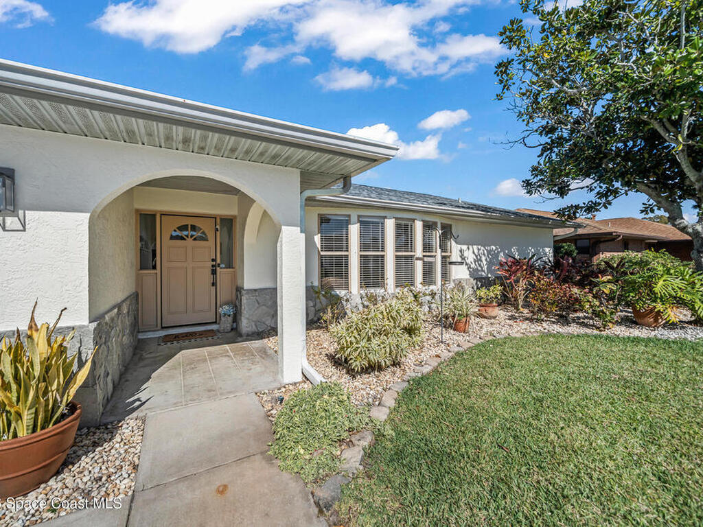 2054 Bottlebrush Drive, Melbourne, FL 32935