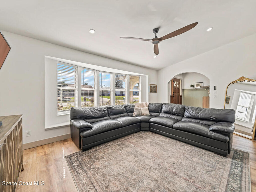 2054 Bottlebrush Drive, Melbourne, FL 32935