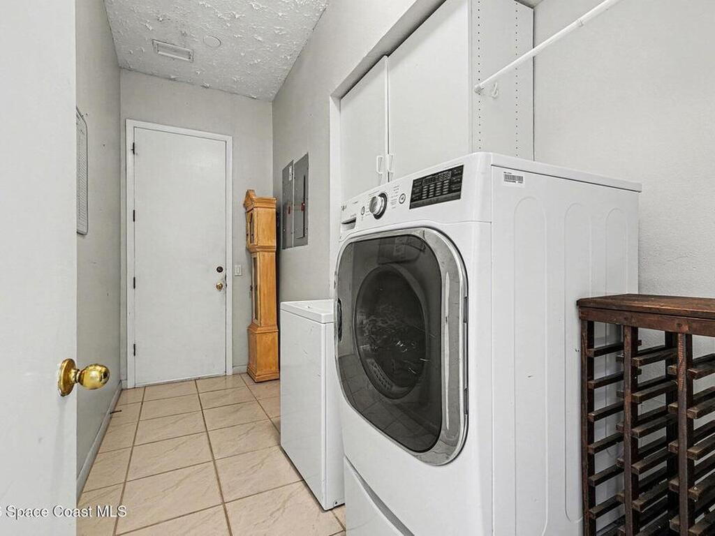 157 Saint Croix Avenue, Cocoa Beach, FL 32931