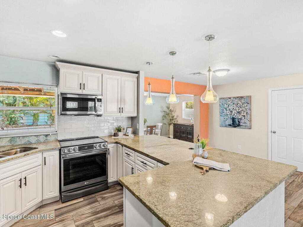 340 W Exeter Street, Satellite Beach, FL 32937
