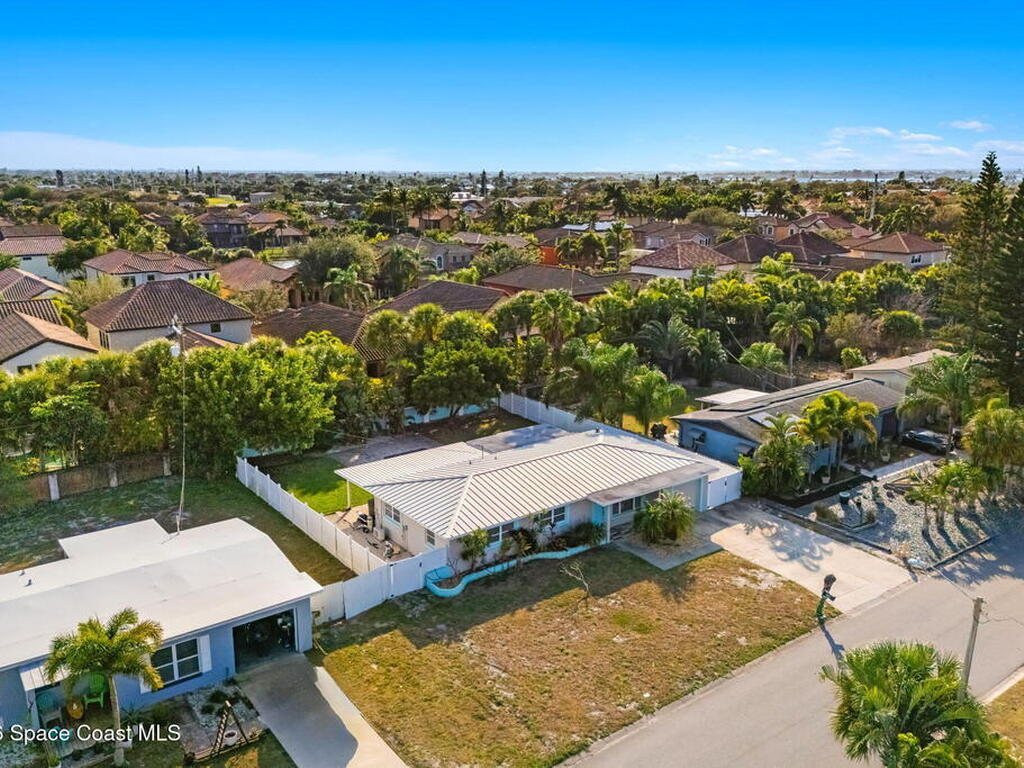 340 W Exeter Street, Satellite Beach, FL 32937