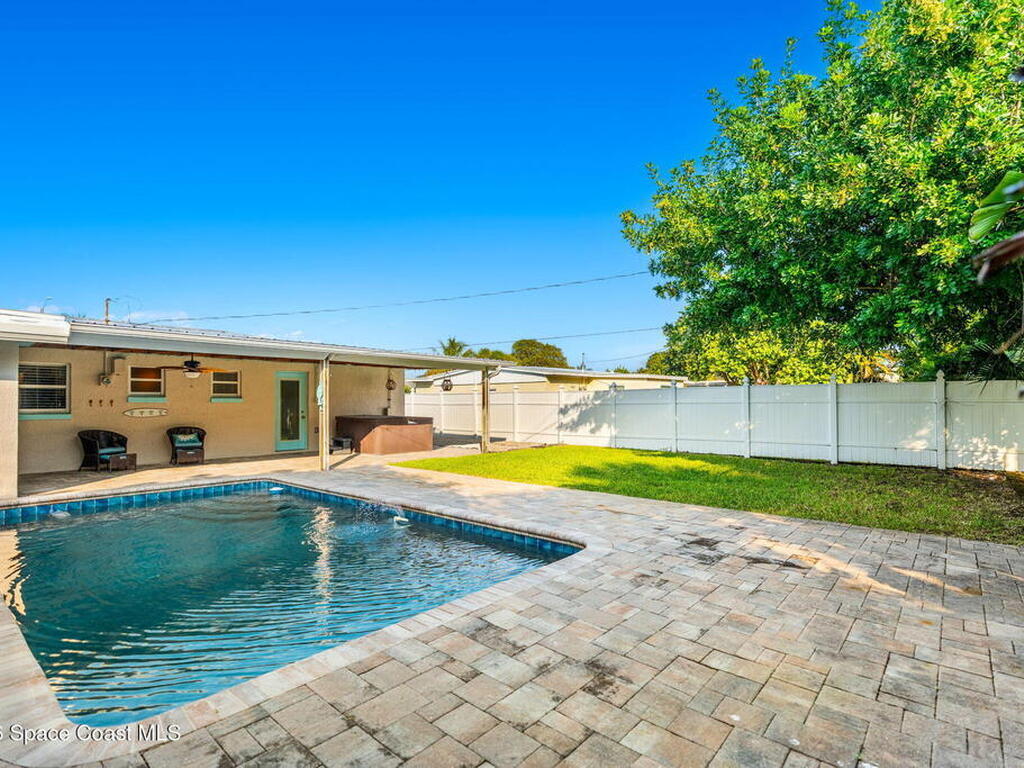 340 W Exeter Street, Satellite Beach, FL 32937