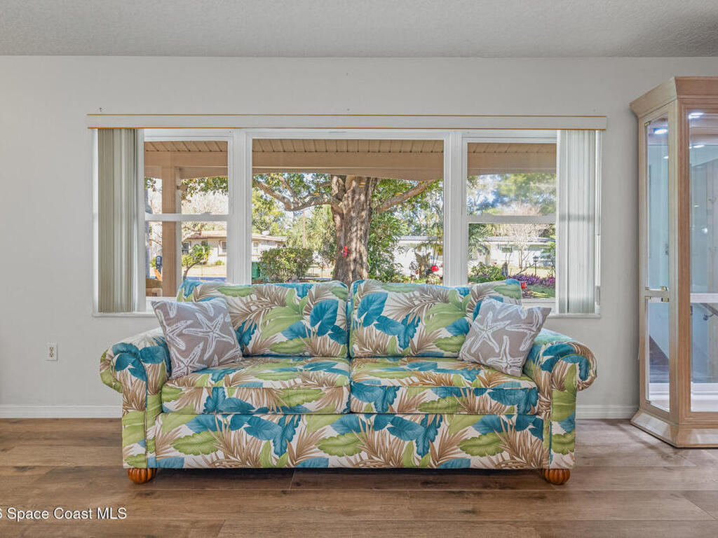 1210 Sun Circle, Melbourne, FL 32935