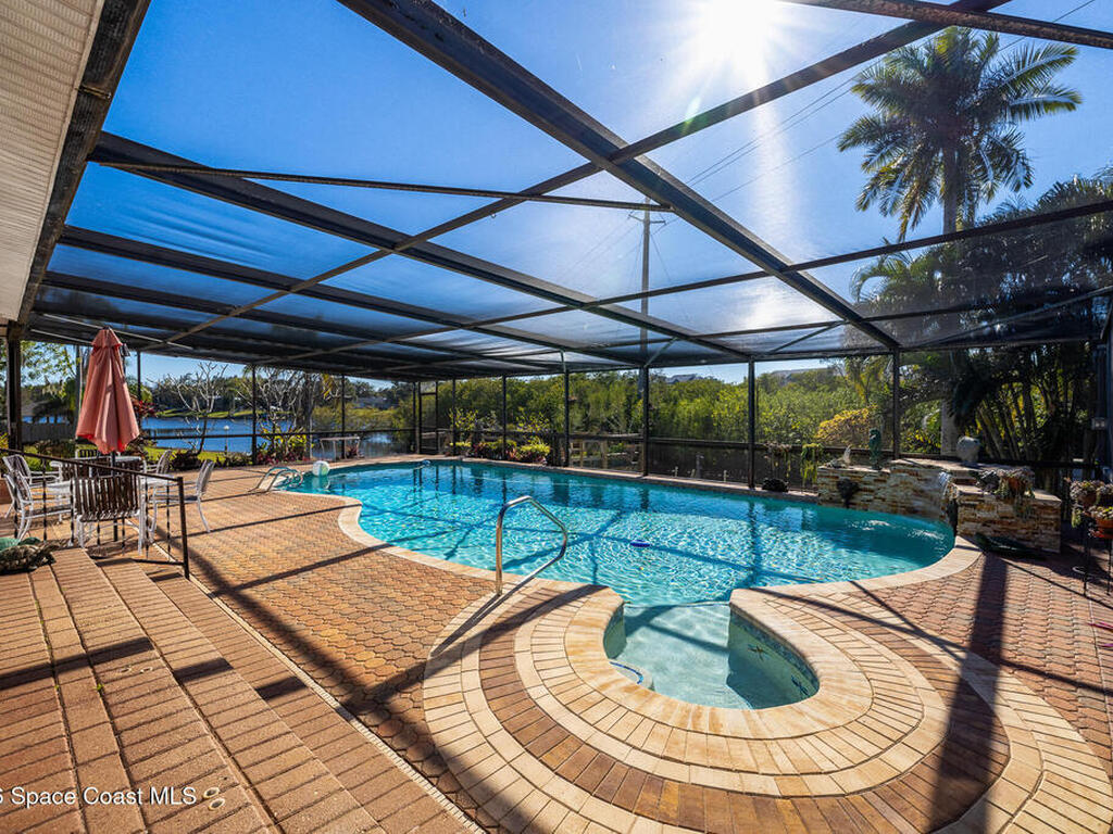 1210 Sun Circle, Melbourne, FL 32935