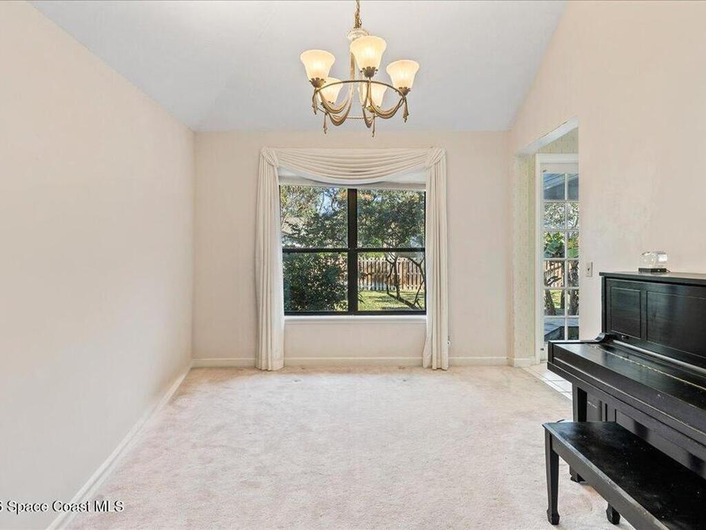 594 Hummingbird Drive, Indialantic, FL 32903