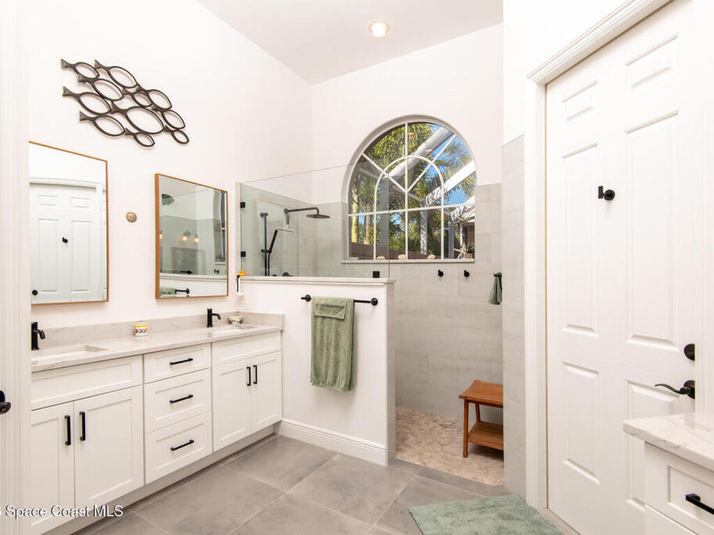 5115 Saint Philips Island Lane, Vero Beach, FL 32967