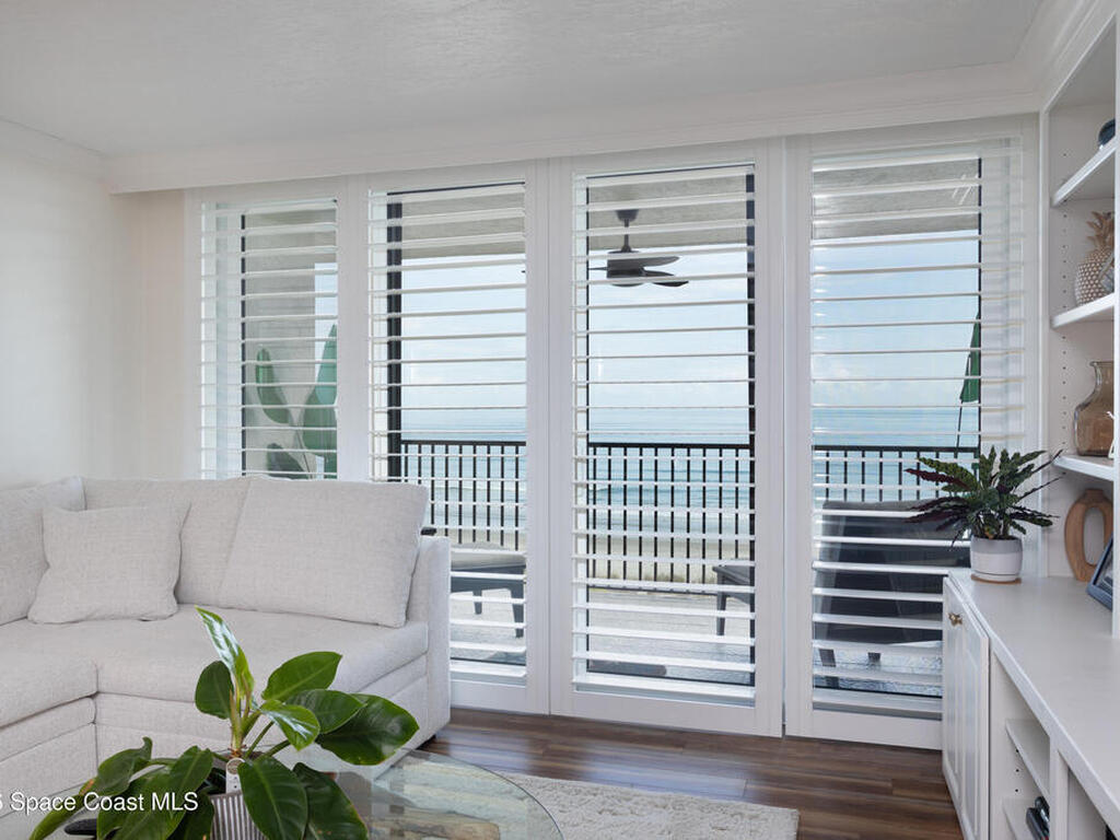 2815 S Atlantic Avenue, Cocoa Beach, FL 32931