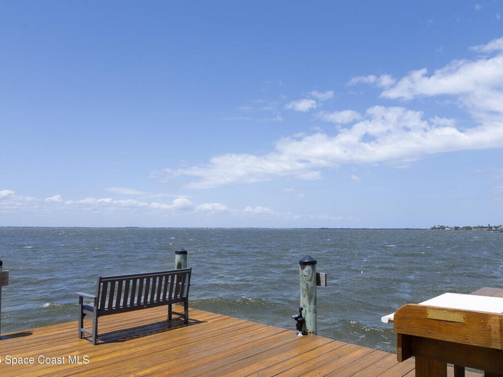 2815 S Atlantic Avenue, Cocoa Beach, FL 32931