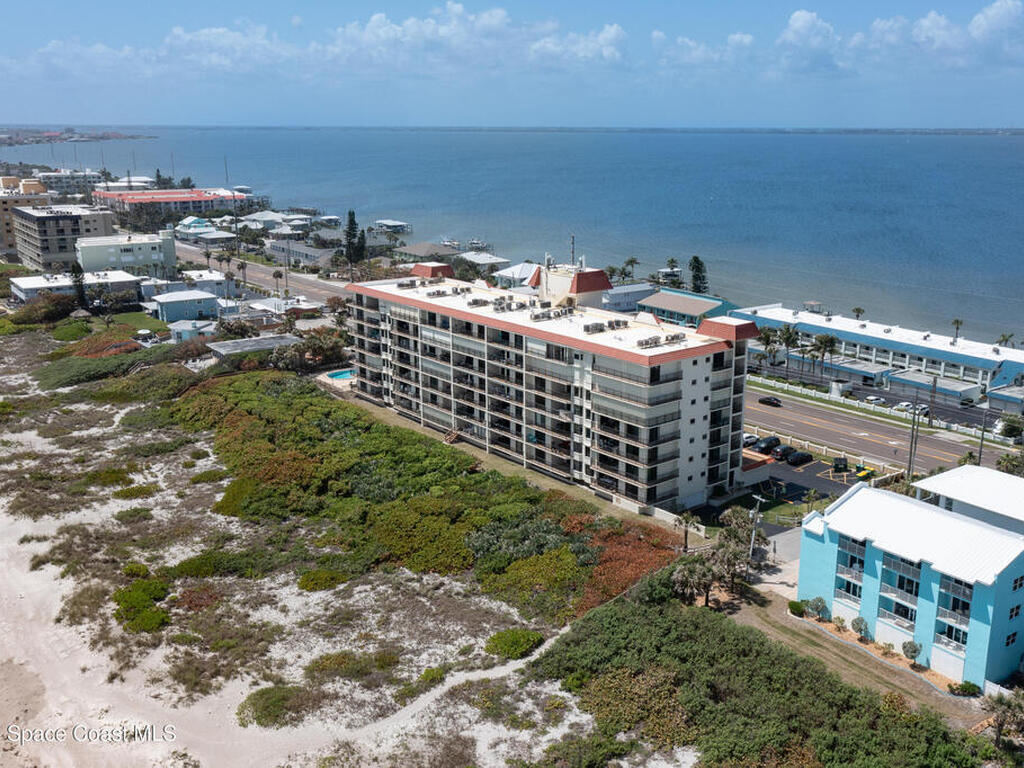 2815 S Atlantic Avenue, Cocoa Beach, FL 32931