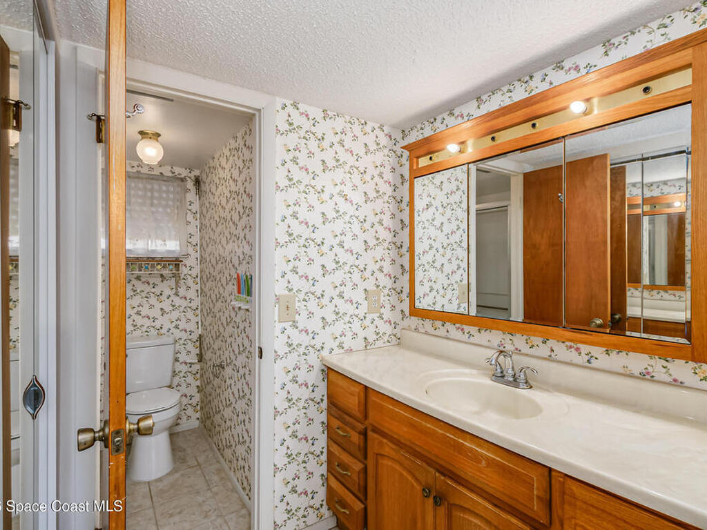 3150 N Harbor City Boulevard, Melbourne, FL 32935