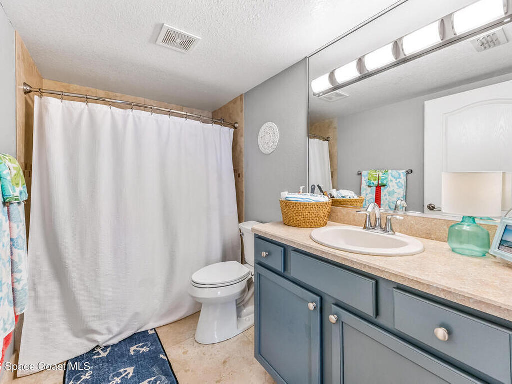 121 Lancha Circle, Satellite Beach, FL 32937