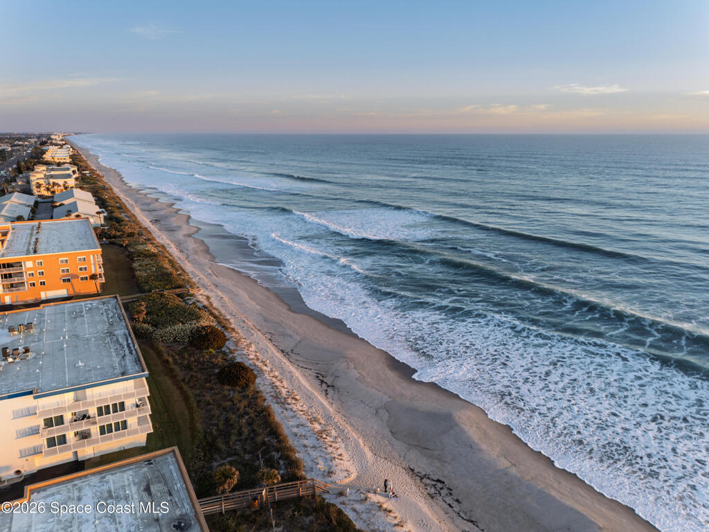 121 Lancha Circle, Satellite Beach, FL 32937