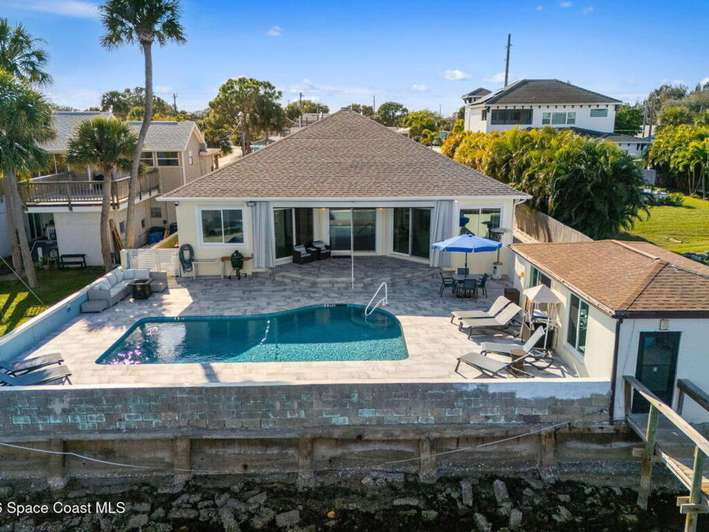 2189 Pineapple Avenue, Melbourne, FL 32935