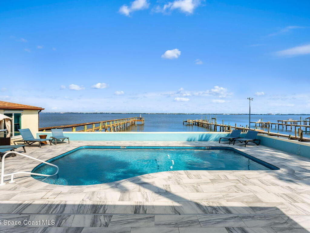 2189 Pineapple Avenue, Melbourne, FL 32935