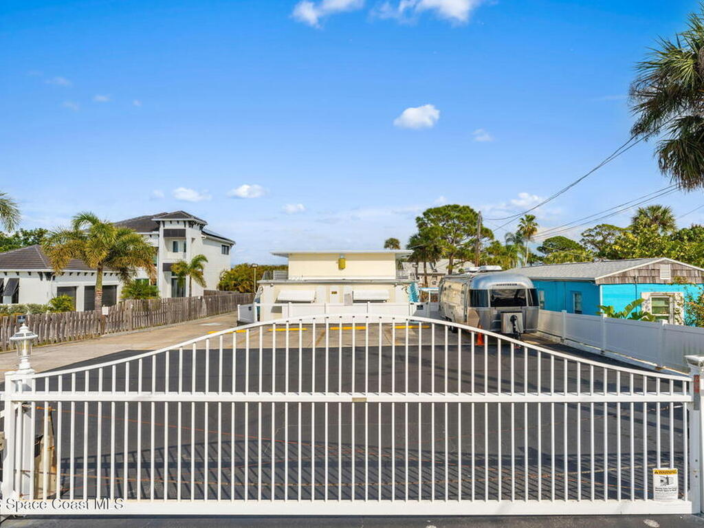 2189 Pineapple Avenue, Melbourne, FL 32935