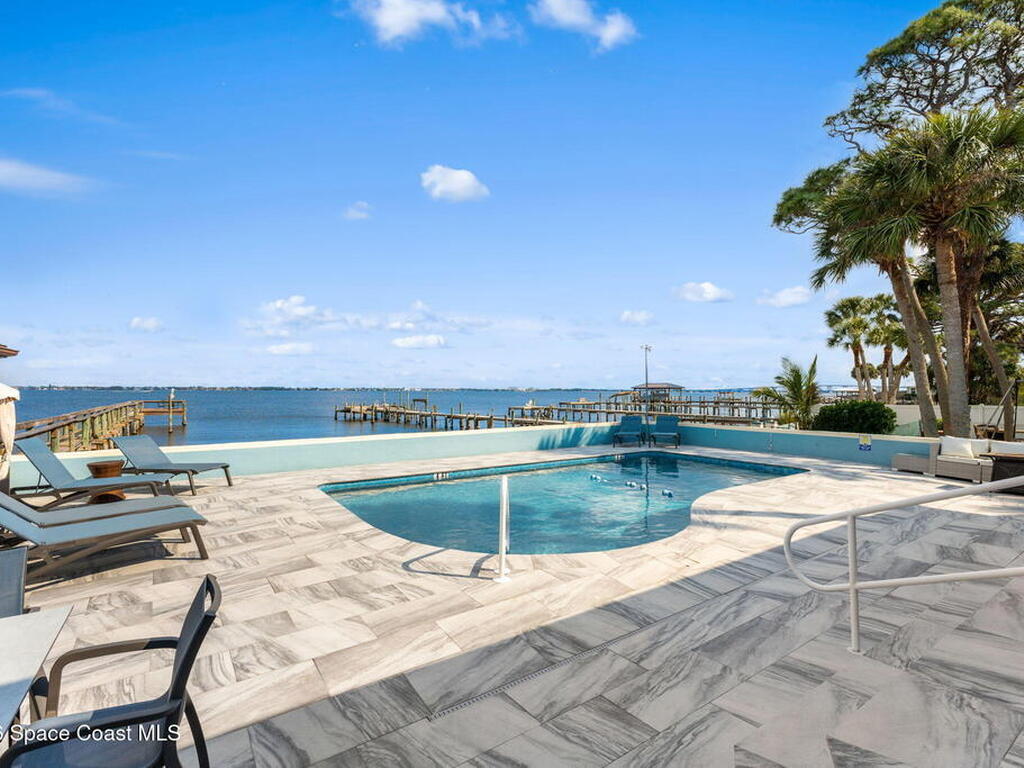 2189 Pineapple Avenue, Melbourne, FL 32935