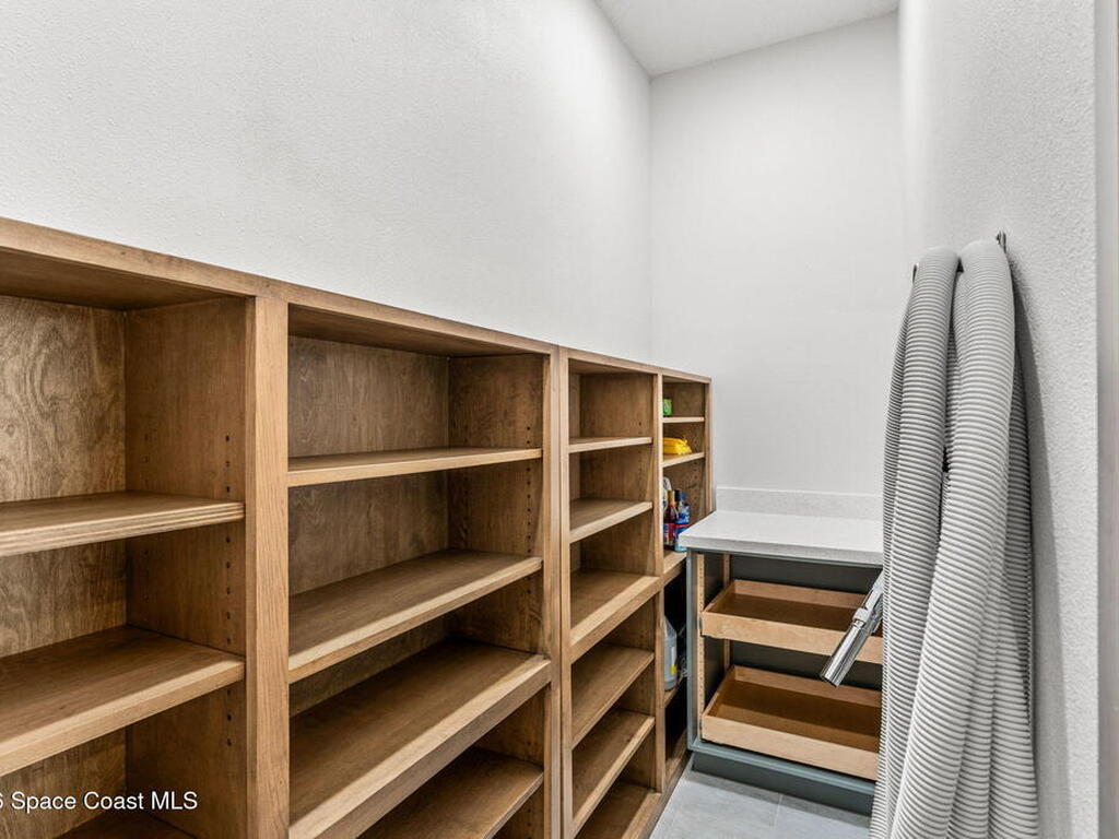 2189 Pineapple Avenue, Melbourne, FL 32935