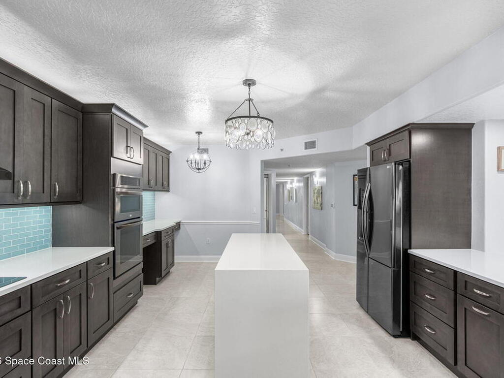 1095 Highway A1a, Satellite Beach, FL 32937