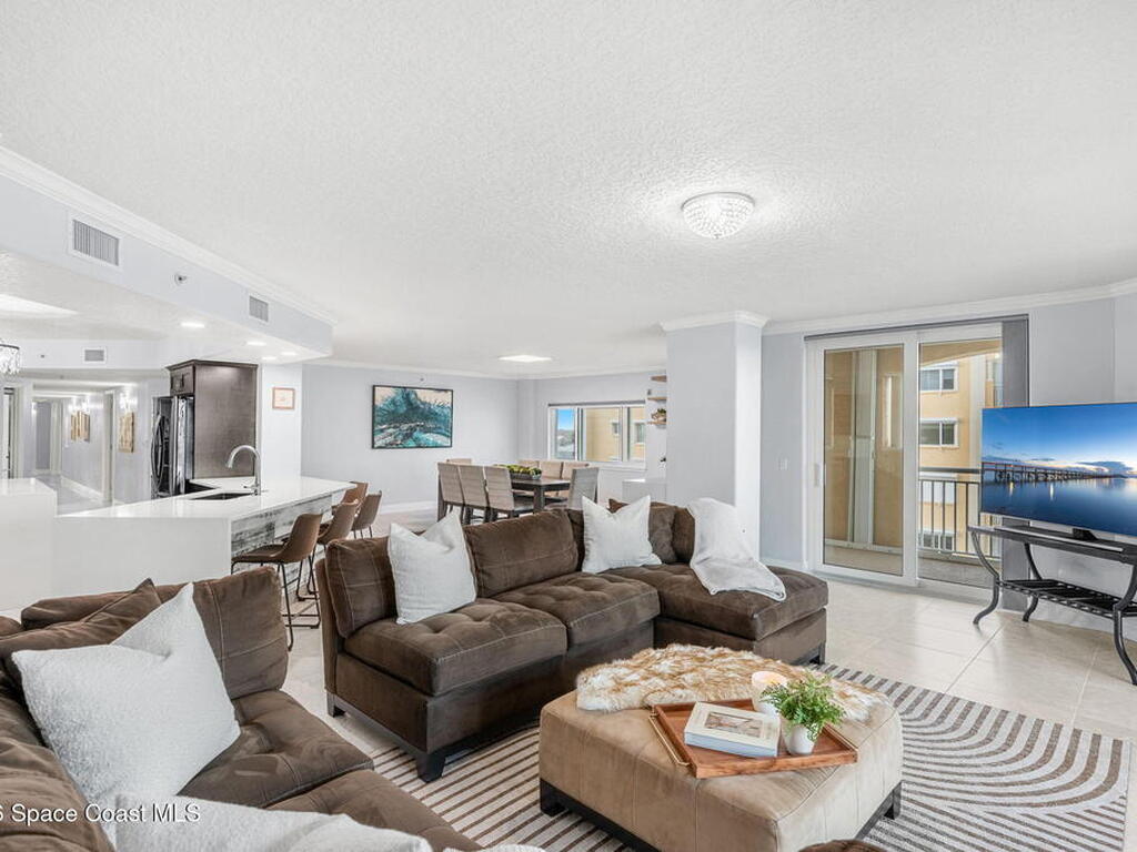 1095 Highway A1a, Satellite Beach, FL 32937