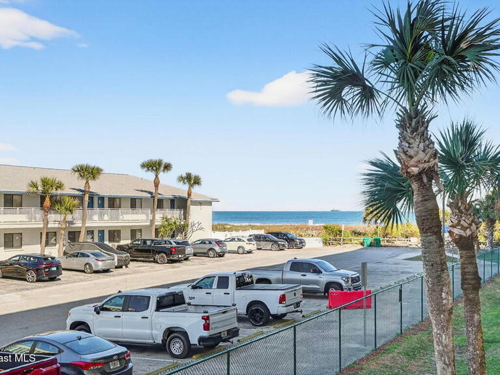 1050 N Atlantic Avenue, Cocoa Beach, FL 32931