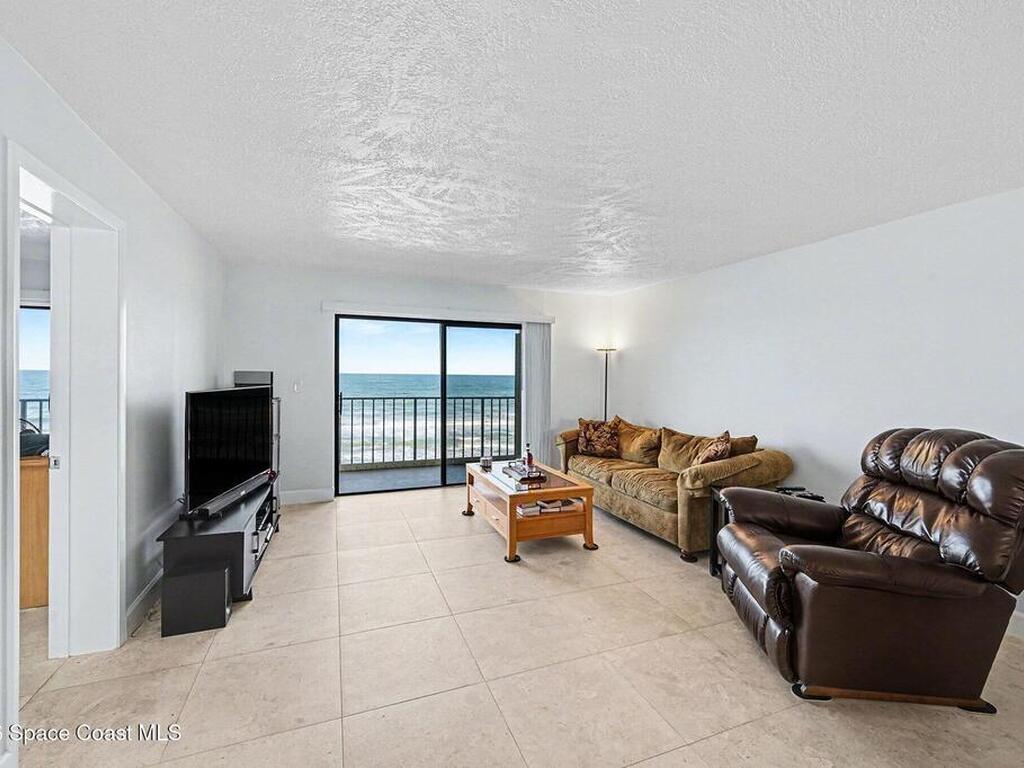 1455 Jimmy Buffett Memorial Highway, Satellite Beach, FL 32937