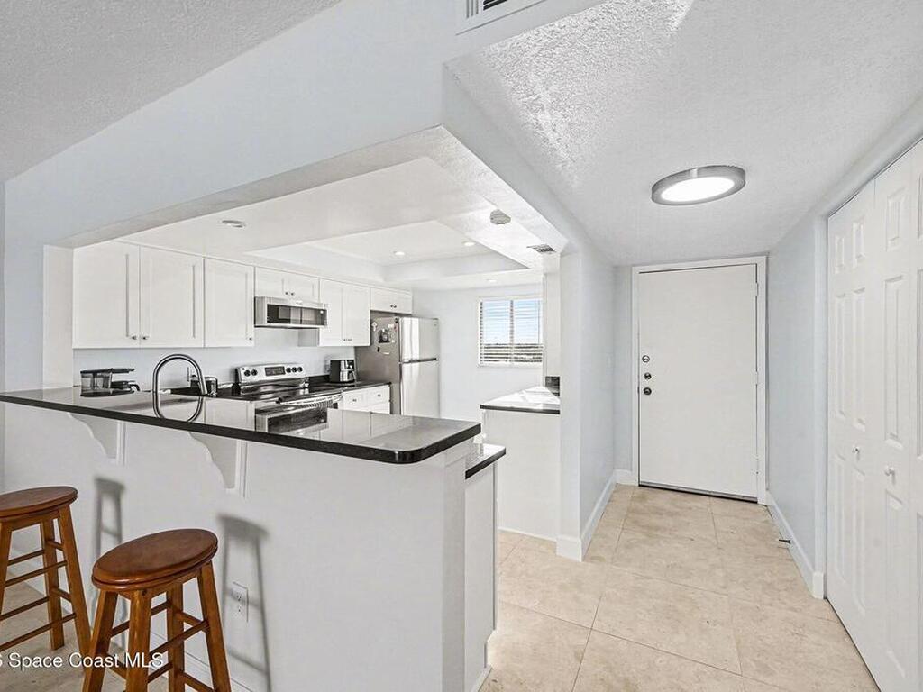 1455 Jimmy Buffett Memorial Highway, Satellite Beach, FL 32937