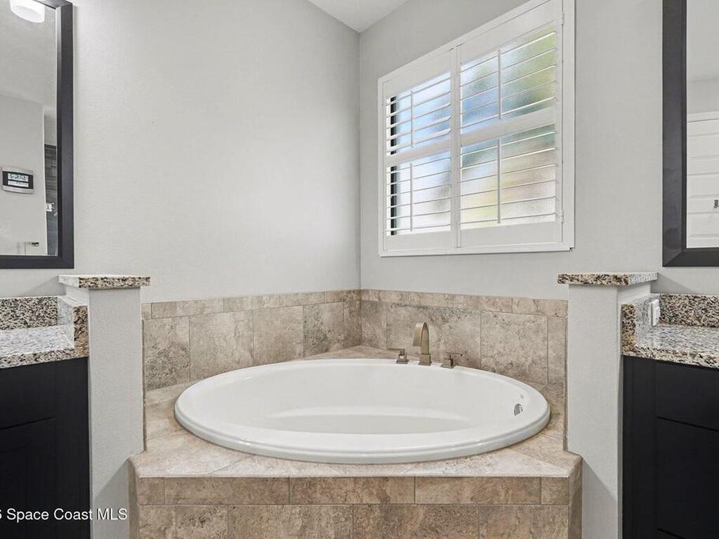 7661 Paragrass Avenue, Melbourne, FL 32940