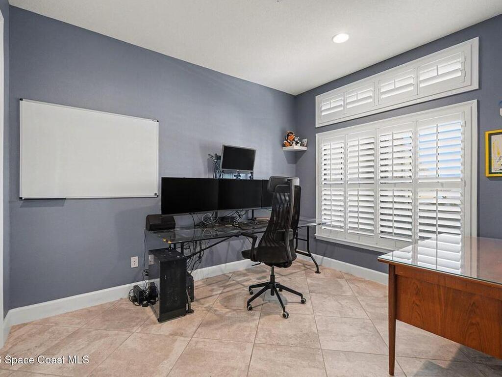 7661 Paragrass Avenue, Melbourne, FL 32940