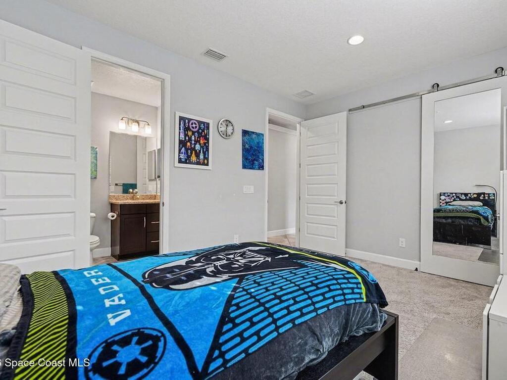 7661 Paragrass Avenue, Melbourne, FL 32940