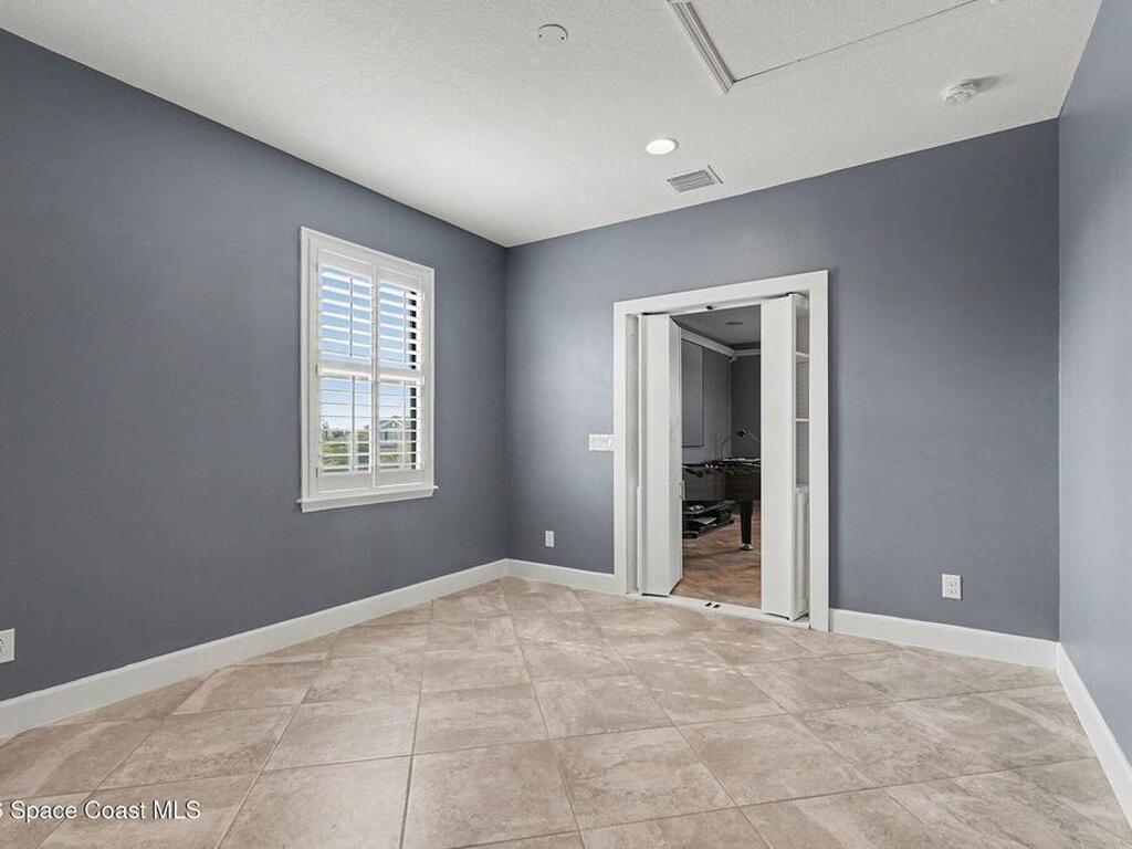 7661 Paragrass Avenue, Melbourne, FL 32940