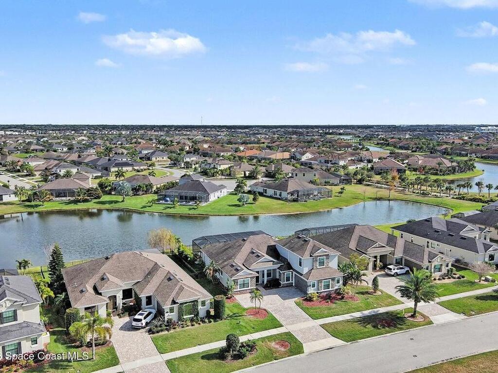 7661 Paragrass Avenue, Melbourne, FL 32940