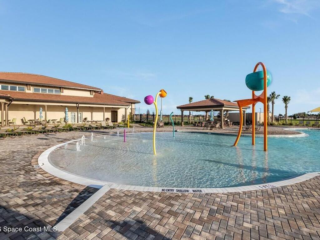 7661 Paragrass Avenue, Melbourne, FL 32940