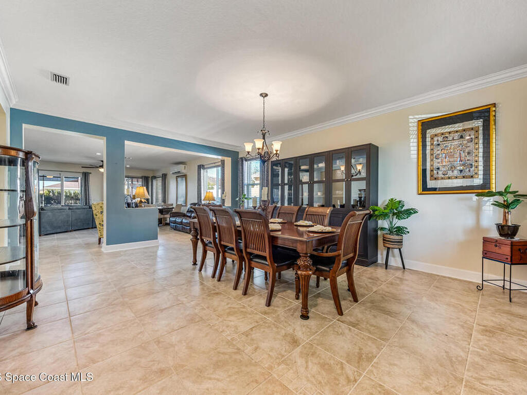 102 Salazar Lane, Sebastian, FL 32958