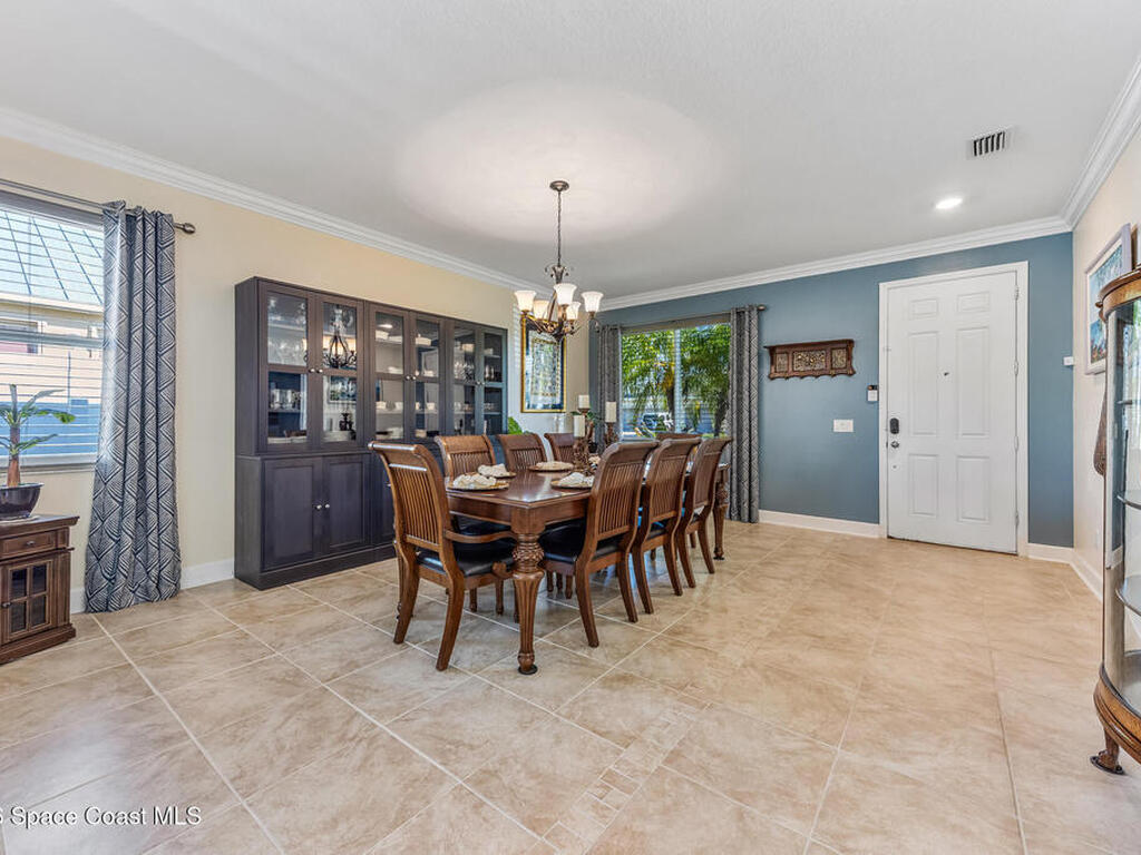102 Salazar Lane, Sebastian, FL 32958