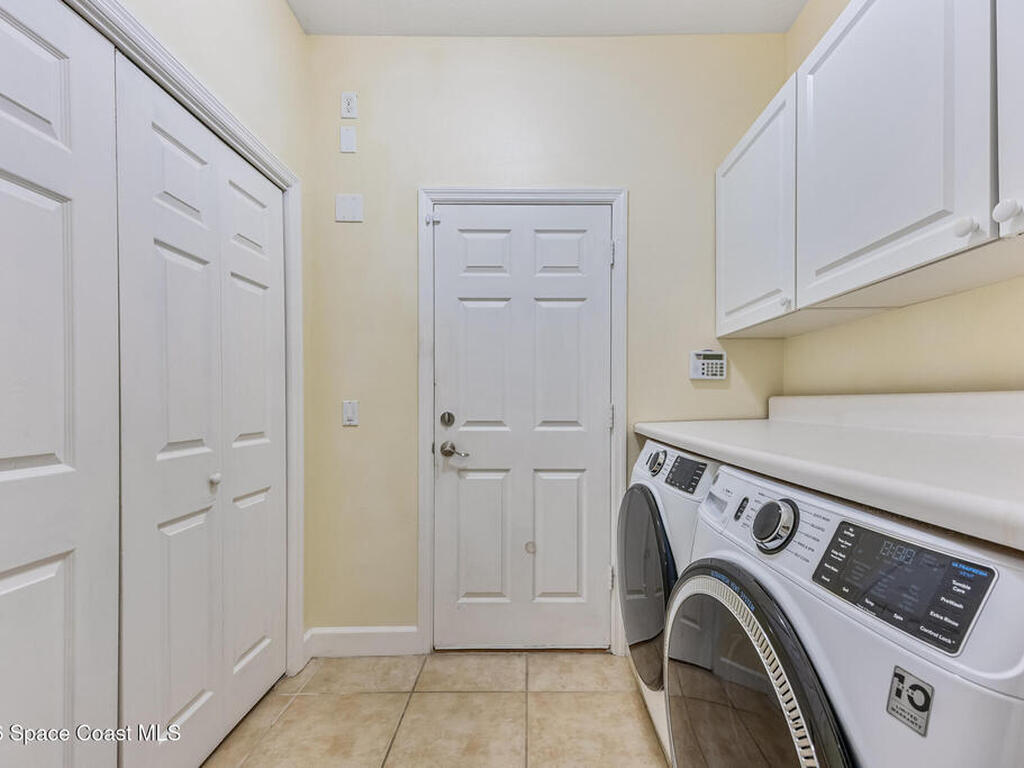 102 Salazar Lane, Sebastian, FL 32958
