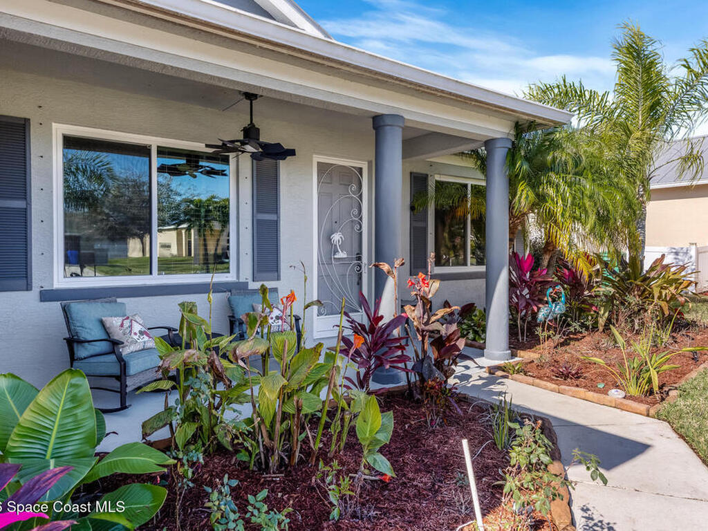 102 Salazar Lane, Sebastian, FL 32958